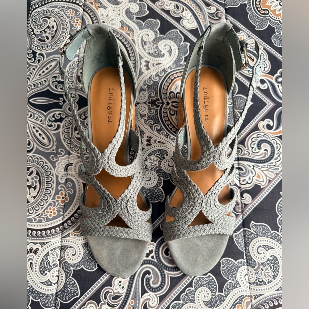 Indigo Rd. Braided Strap Heels – Sage Green – Size 10